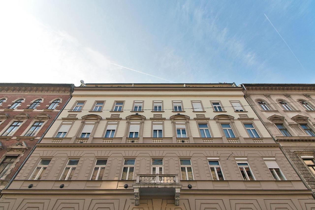 Apartament Eotvos Design *